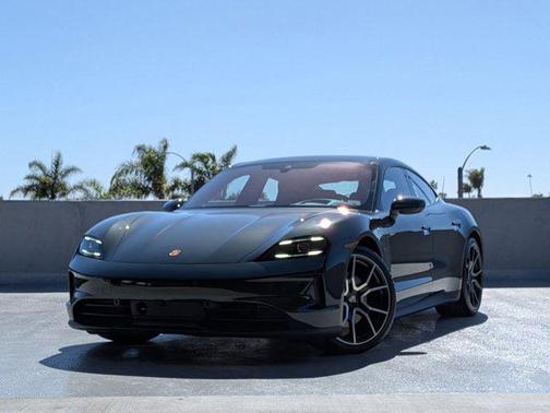 2025 Porsche Taycan 4