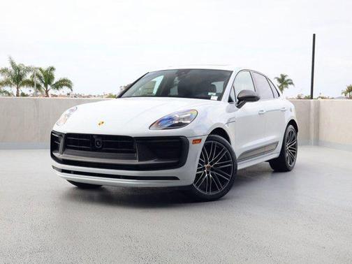 2026 Porsche Macan T