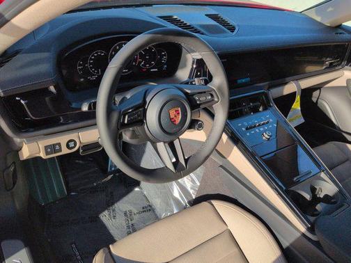 2026 Porsche Panamera RWD