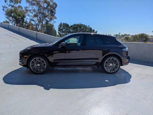 2026 Porsche Macan T