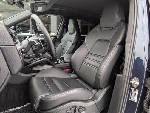 2024 Porsche Cayenne Cayenne