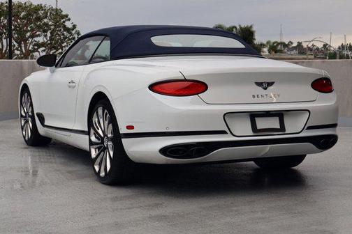 2024 Bentley Continental GT Mulliner V8