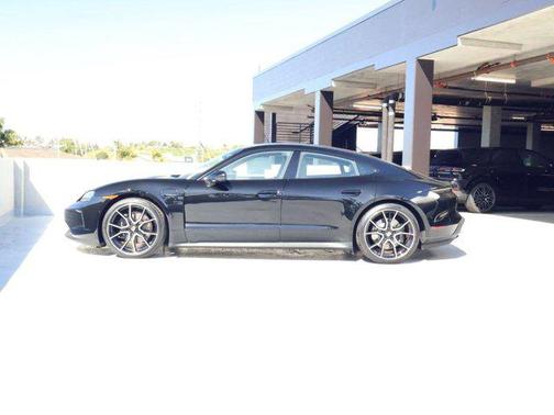 2026 Porsche Taycan 4 Black Edition