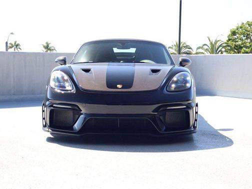 2025 Porsche 718 Spyder RS