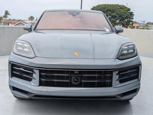 2025 Porsche Cayenne S