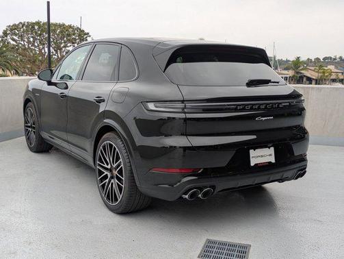 2026 Porsche Cayenne Cayenne