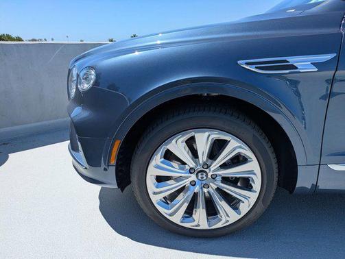2024 Bentley Bentayga A