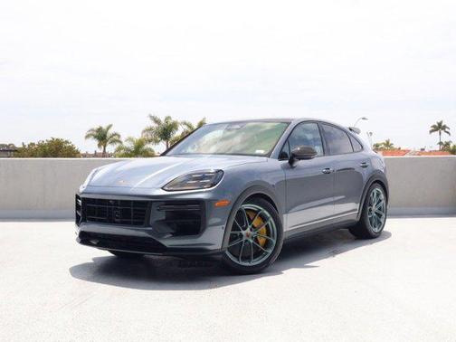 Vanadium Grey Metallic 2026 Porsche Cayenne Turbo GT
