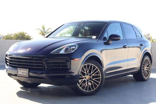 2023 Porsche Cayenne Platinum Edition