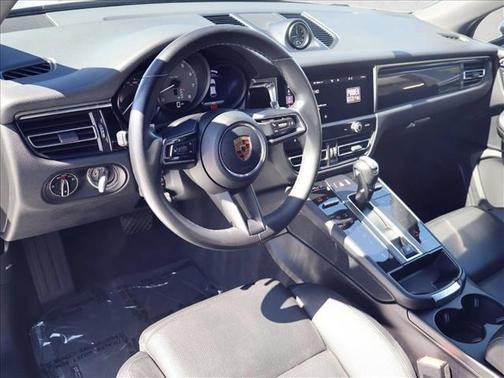 Black 2022 Porsche Macan Macan