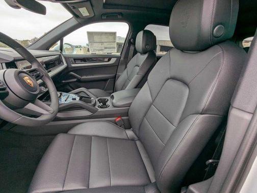 2025 Porsche Cayenne Cayenne