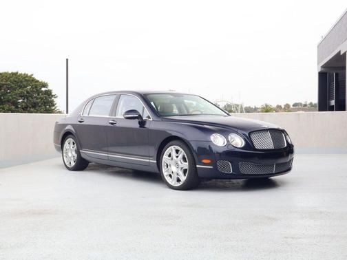 Blue 2013 Bentley Continental GT Base