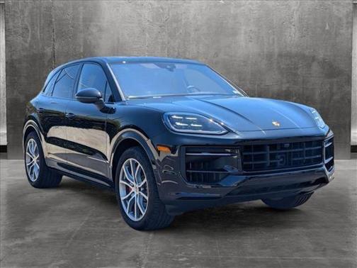 2024 Porsche Cayenne S