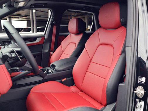 Chalk 2026 Porsche Cayenne Cayenne E-Hybrid