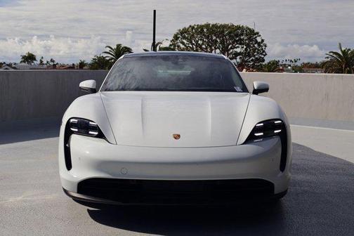 2022 Porsche Taycan RWD