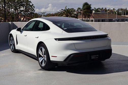 2022 Porsche Taycan RWD