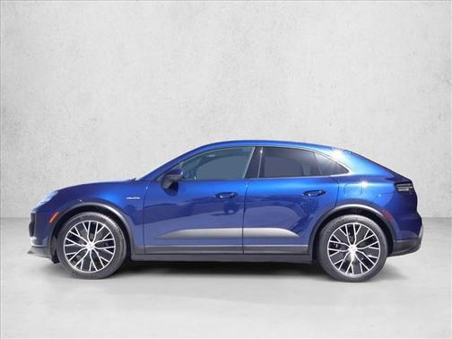 Gentian Blue Metallic 2025 Porsche Macan Macan Electric