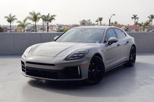 2026 Porsche Panamera RWD