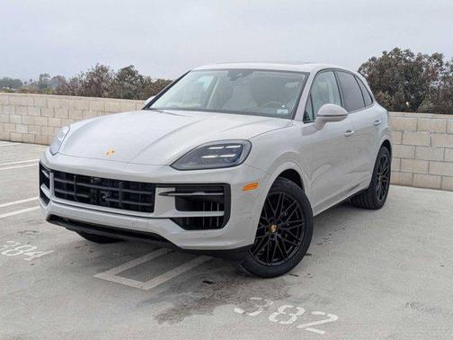 2025 Porsche Cayenne Cayenne