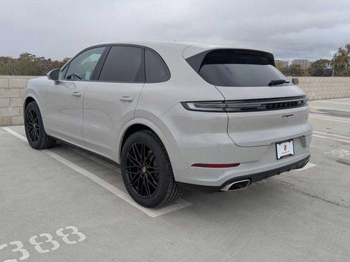 2025 Porsche Cayenne Cayenne