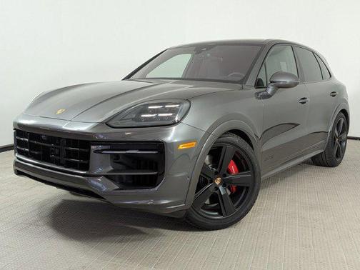 2026 Porsche Cayenne GTS