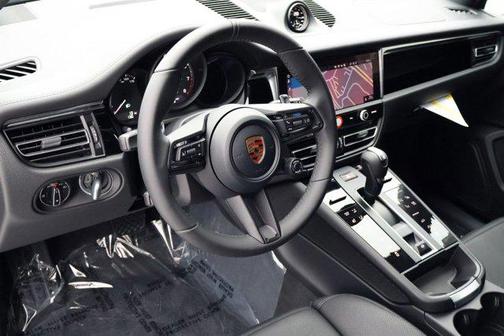 2026 Porsche Macan T