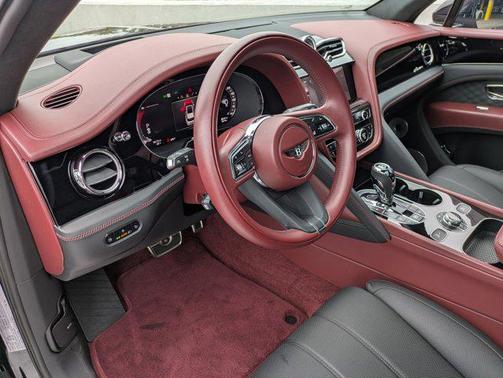 2025 Bentley Bentayga Azure