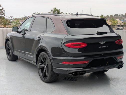 2025 Bentley Bentayga Azure