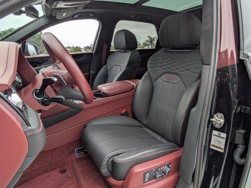 2025 Bentley Bentayga Azure