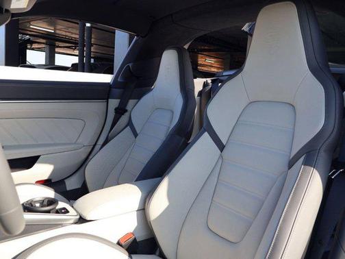 2026 Porsche 911 Targa 4 GTS