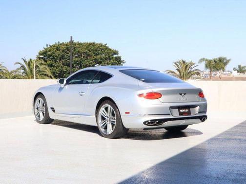 Moonbeam 2023 Bentley Continental GT Base