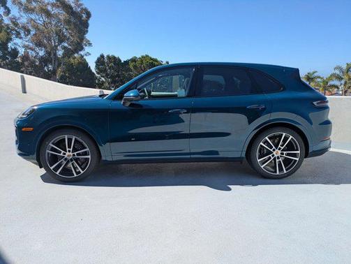 2025 Porsche Cayenne Cayenne
