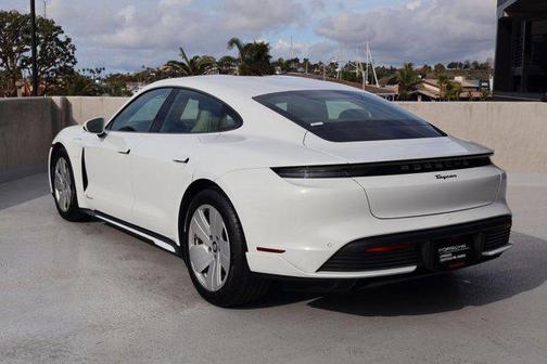 2022 Porsche Taycan RWD
