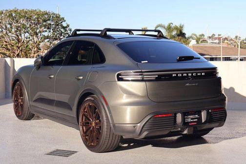 2024 Porsche Macan 4