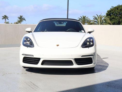 White 2025 Porsche 718 Boxster S
