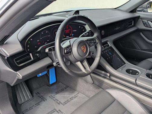 2024 Porsche Taycan 4S