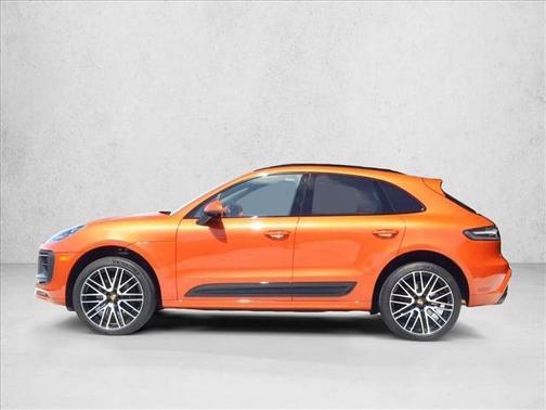 Papaya Metallic 2025 Porsche Macan Macan