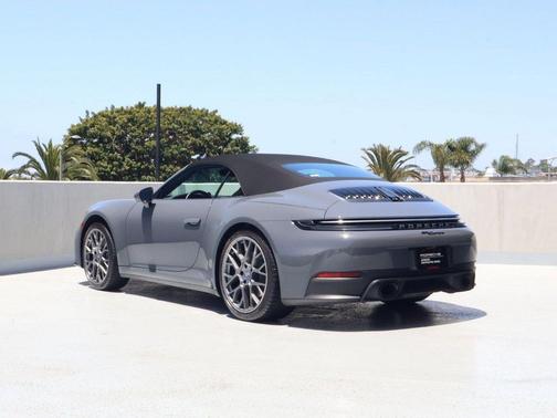 Slate Grey Neo 2025 Porsche 911 Carrera