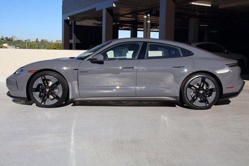 2026 Porsche Taycan 4