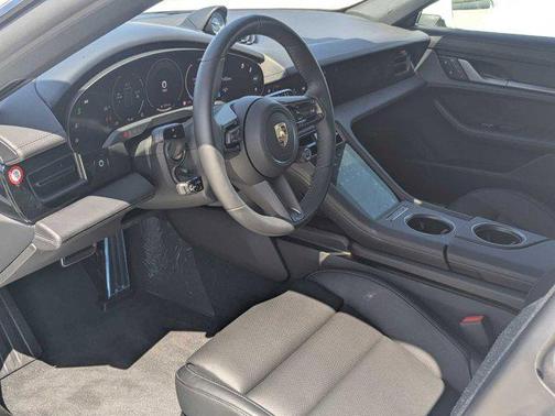 2025 Porsche Taycan 4S