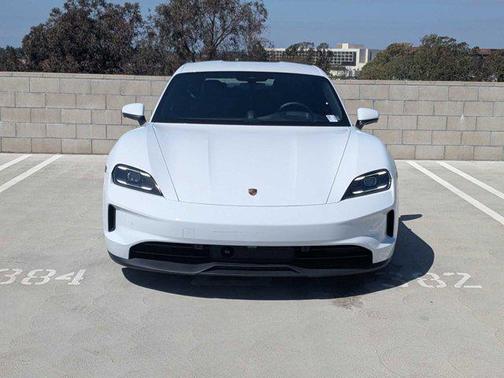 2025 Porsche Taycan 4S