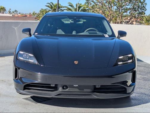Jet Black Metallic 2025 Porsche Taycan 4