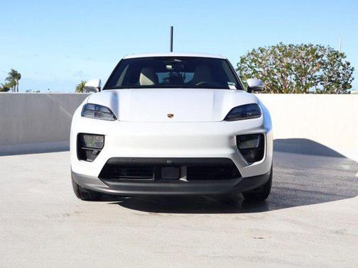 2026 Porsche Macan Electric