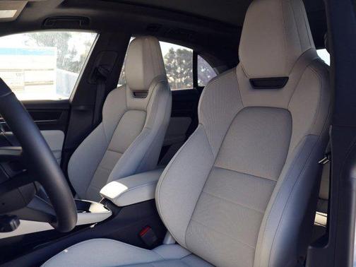 2026 Porsche Macan Electric