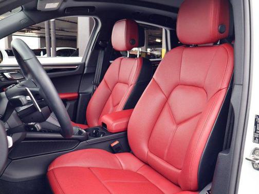 White 2025 Porsche Macan Macan