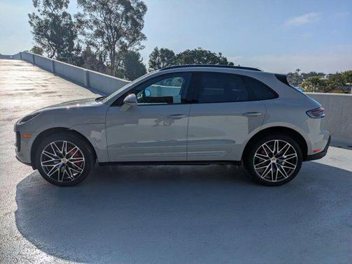 2025 Porsche Macan S