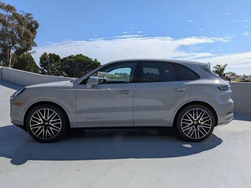 2025 Porsche Cayenne Cayenne