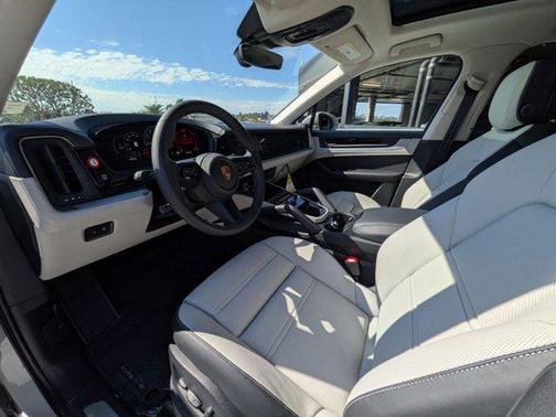 2025 Porsche Cayenne Cayenne