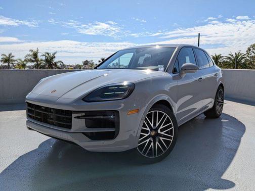 2025 Porsche Cayenne Cayenne