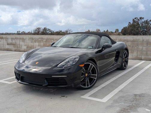 2025 Porsche 718 Boxster Roadster
